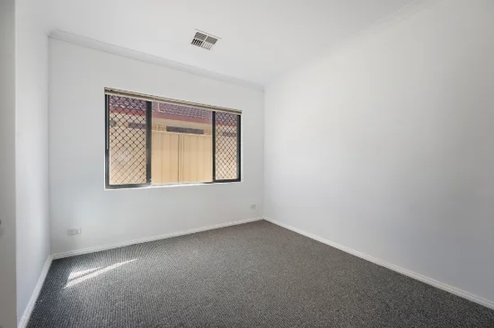 15 Longshaw Cct, Canning Vale, WA 6155-Image