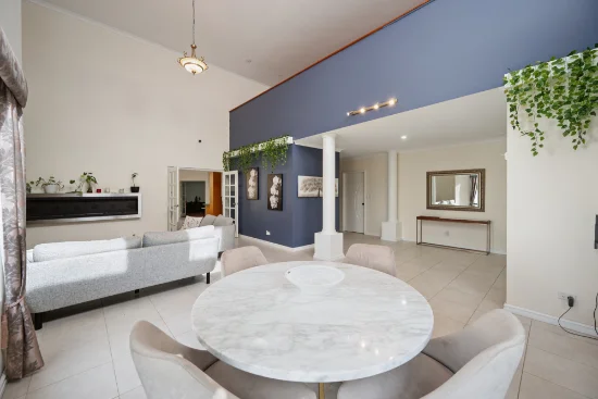 15 Longshaw Cct, Canning Vale, WA 6155-Image