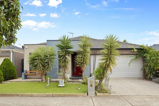 15 Lumiere Boulevard, Truganina, Vic 3029