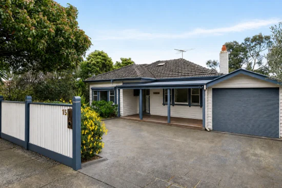 15 Mabel Street, Ivanhoe, Vic 3079