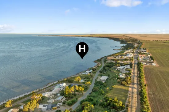 15 Main Street, Pine Point, SA 5571