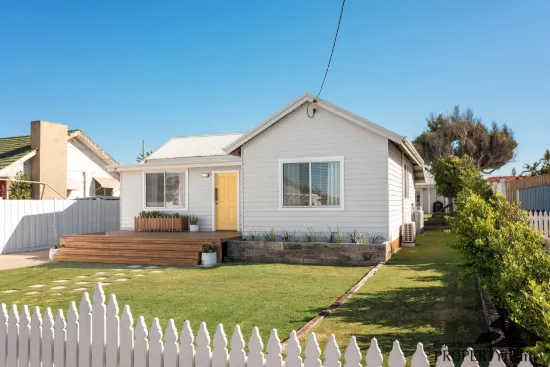 15 Maley Way, Beachlands, WA 6530