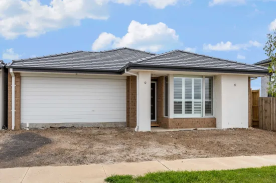 15 Mangioni Drive, Deanside, Vic 3336