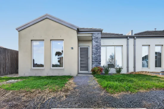 15 Mcclenaghan Place, Pakenham VIC 3810-Image