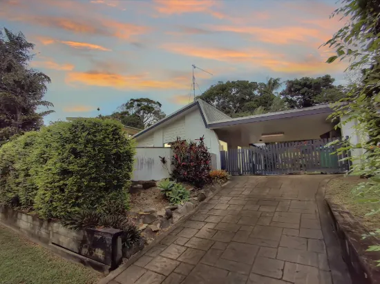 15 Mccready Street, Rural View, Qld 4740
