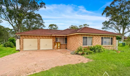 15 mercedes road, Ingleburn, NSW 2565