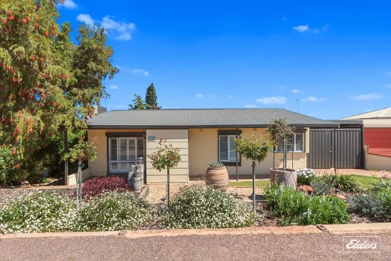15 Morris Crescent, Whyalla Norrie, SA 5608 - For Sale