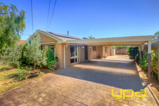 15 Morris Street, Melton South, Vic 3338