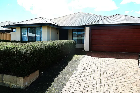 15 Murtin Road, Dalyellup, WA 6230