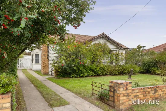 15 Myrniong Street, Glen Iris, Vic 3146