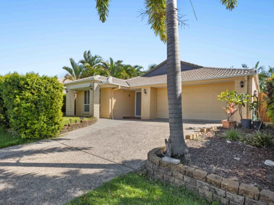 15 Nicola Way, Upper Coomera, Qld 4209 - For Rent