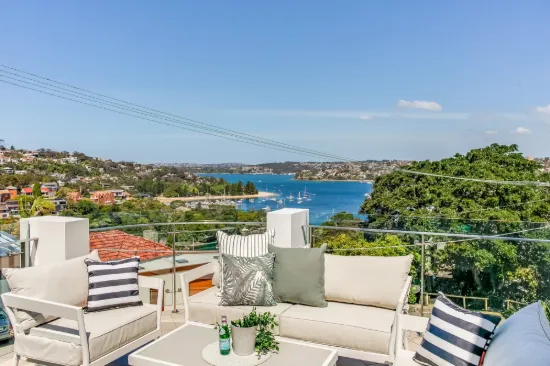 15 Old Sydney Road, Seaforth, NSW 2092
