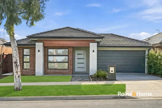 15 Oriel Road, Donnybrook, Vic 3064 - For Sale