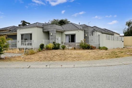 15 Osprey Circle, Ballajura WA 6066 - For Rent