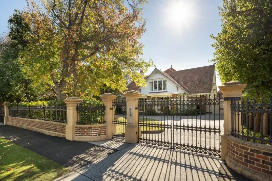 15 Park Street, Brighton, Vic 3186