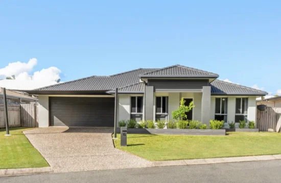 15 Parkview Drive, Little Mountain, Qld 4551