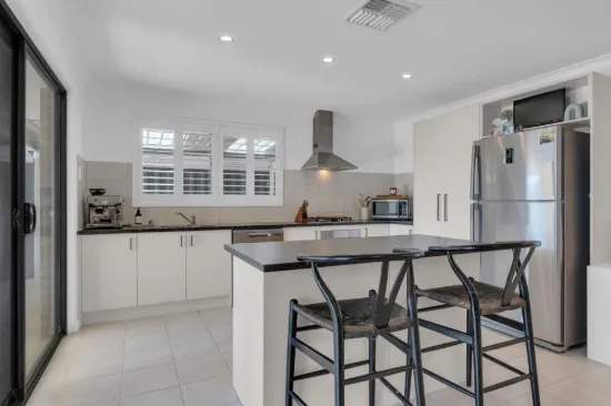 15 Pavonia Parade, Baldivis WA 6171-Image