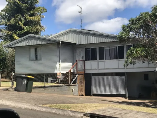 15 Phillips Avenue, Atherton, Qld 4883