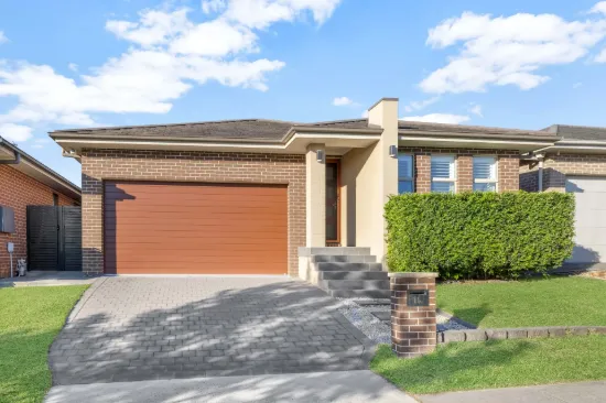 15 Piccadilly Street, Riverstone, NSW 2765