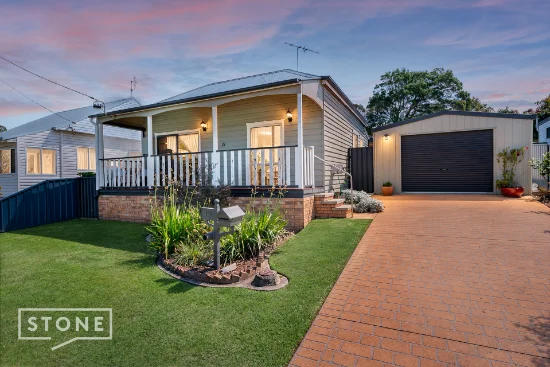 15 Queens Avenue, Cardiff, NSW 2285