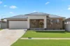 15 Quiberon Way, Goulburn, NSW 2580