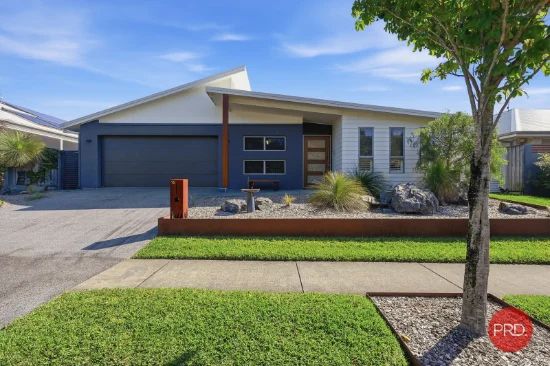 15 Red Gum Circuit, Sapphire Beach, NSW 2450