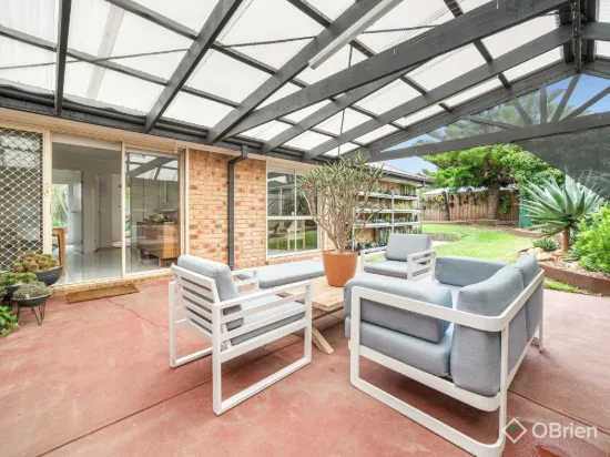 15 Redgum Avenue, Carrum Downs, Vic 3201