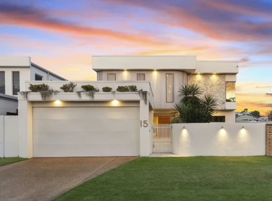 15 Richmond Avenue, Bundall QLD 4217-Image