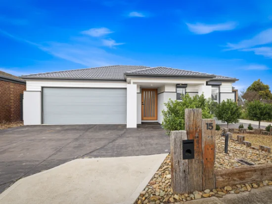 15 Riley Terrace, Tarneit, Vic 3029