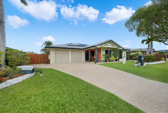 15 Romaine, Glenella, Qld 4740