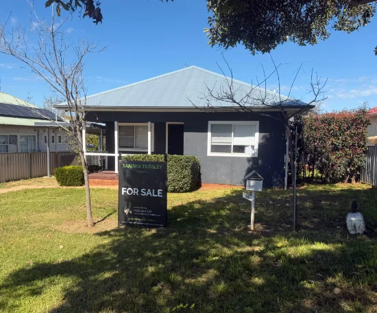 15 Rose Street, Parkes, NSW 2870