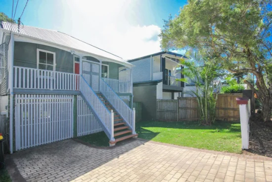 15 Rowsley Street, Greenslopes, Qld 4120