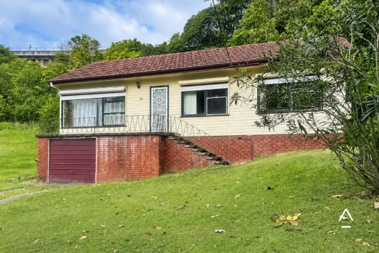 15 Russell Ave, Adamstown Heights, NSW 2289