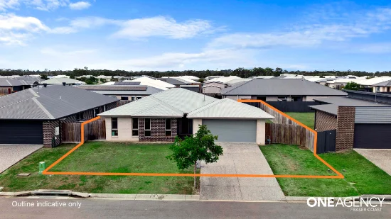 15 Sailaway Circuit, Eli Waters, Qld 4655
