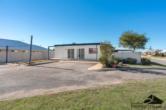 15 Schooner Pass, Glenfield, WA 6532