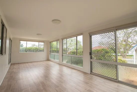 15 Second Avenue, Harristown, Qld 4350