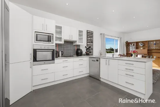 15 Stanley Street, Belmont, NSW 2280