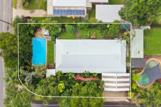 15 Stanton Road, Smithfield, Qld 4878