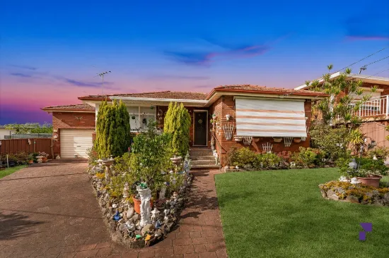 15 Stiller Place, Greenacre, NSW 2190