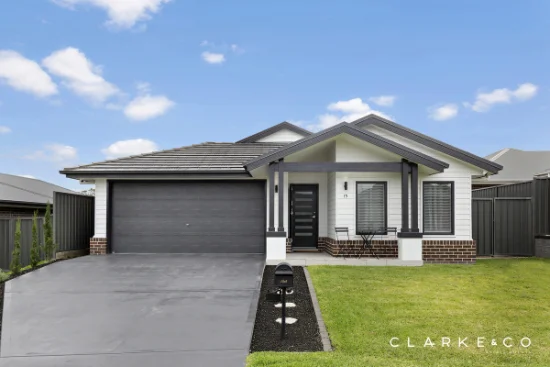 15 Sunset Drive, Thornton, NSW 2322