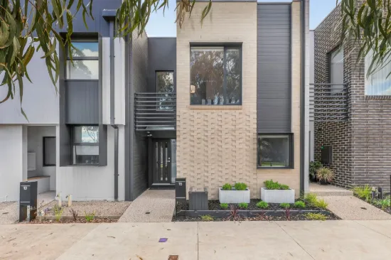 15 Supine Walk, Mount Duneed, Vic 3217
