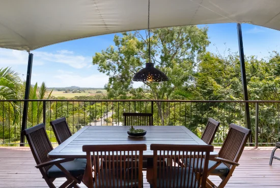 15 Tanner Crescent, Stratford, Qld 4870