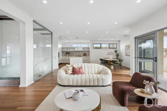 15 The Boulevard, Flagstaff Hill, SA 5159-Image