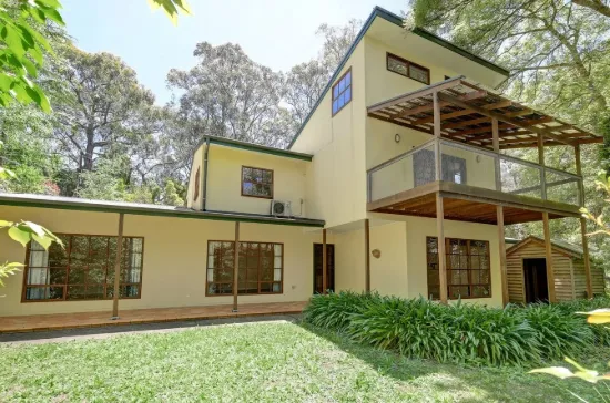 15 The Crescent, Crafers, SA 5152