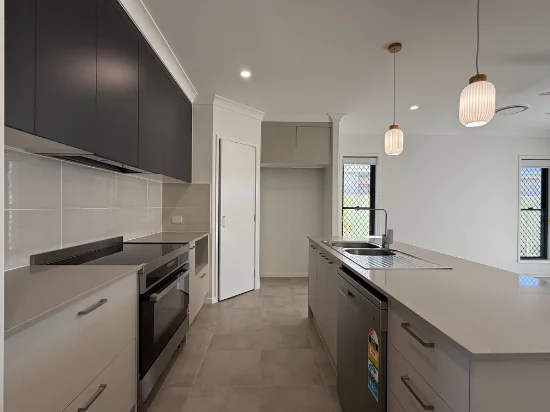 15 Tide St, Banya, Qld 4551
