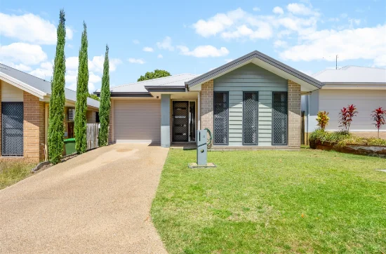 15 Valhalla Street, Clinton, Qld 4680
