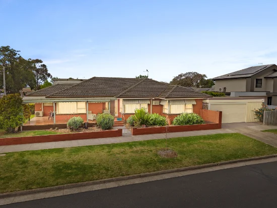 15 Werribee Street South, Werribee, Vic 3030