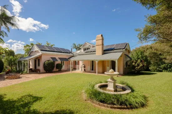 15 Western Avenue, Montville, Qld 4560