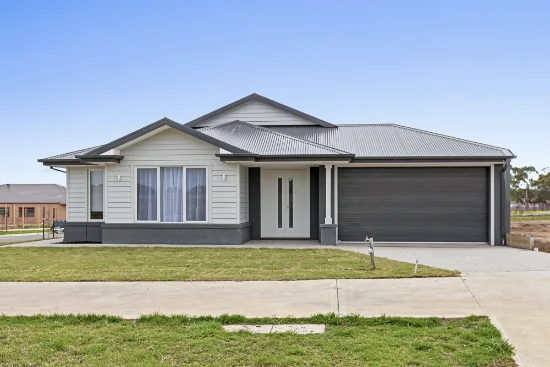 15 Westringia Approach, Kilmore, Vic 3764 - For Sale