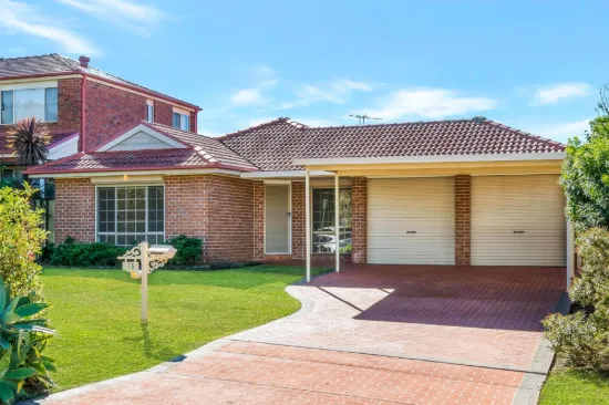 15 White Cliffs Avenue, Hoxton Park, NSW 2171